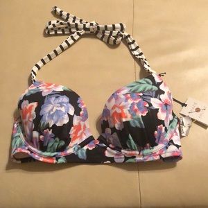Shade & Shore bikini top